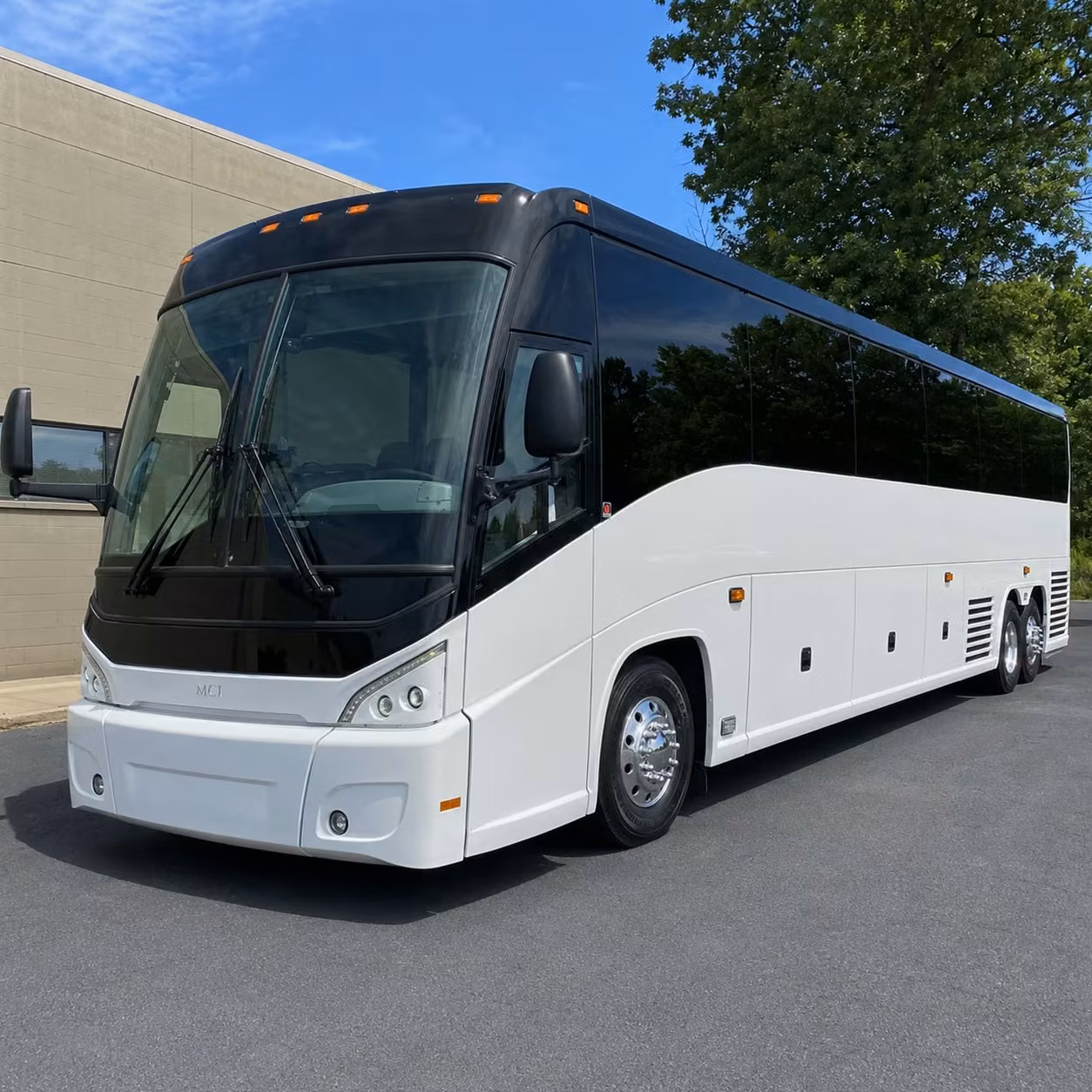 charter buses for alexandria church retreats and overnight trips